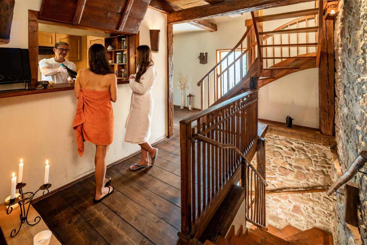Landhotel Gut Wildberg ไมเซน ภายนอก รูปภาพ